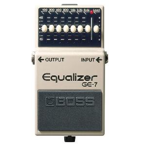 PEDALE D'EFFETS EQUALIZER BOSS GE-7