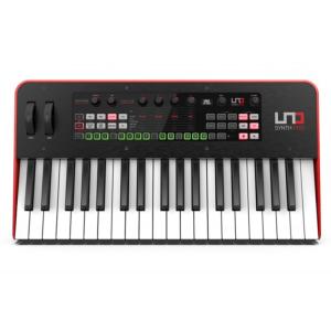 SYNTHETISEUR IK MULTIMEDIA UNO SYNTH PRO